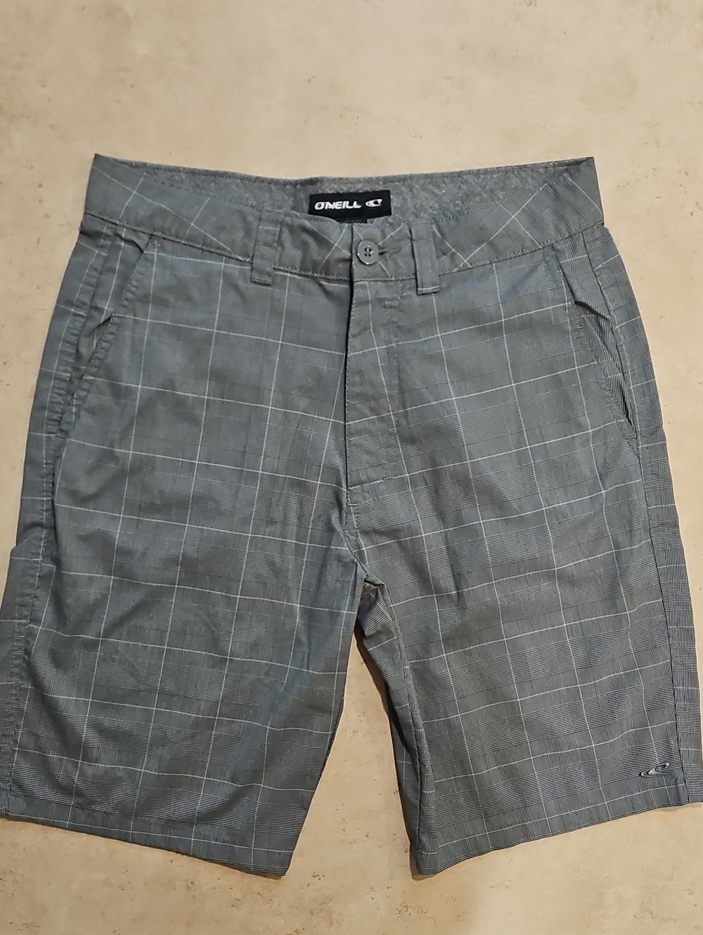 O'Neill Men's Gray Windowpane Plaid Flat Front Shorts